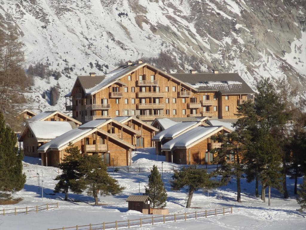 Residence Le Hameau Du Puy By Actisource เลอเดโวลุย ภายนอก รูปภาพ